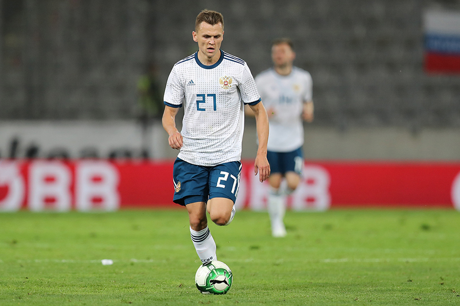 Cherishev em jogo da Rússia contra a Áustria (Foto: Konstantin Ribin/RFS)