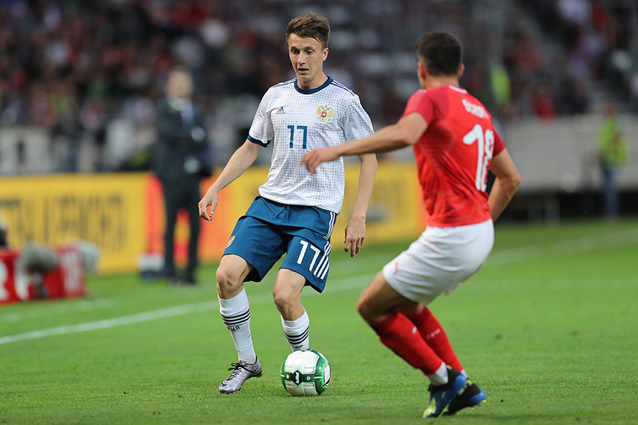 Golovin em ação em amistoso contra a Áustria (Foto: Konstantin Ribin/RFS)