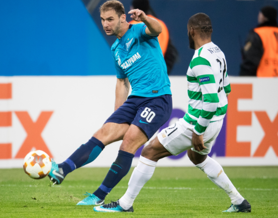 Ivanovic em ação pelo Zenit na Liga Europa (Foto: Divulgação/Zenit)